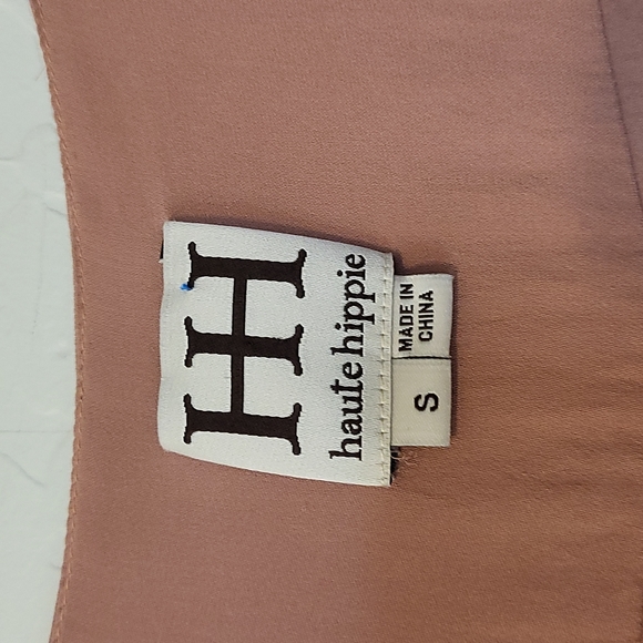 Haute Hippie Asymmetric Cowl Neck Long Sleeve Silk Blouse Size Small - Picture 6 of 12